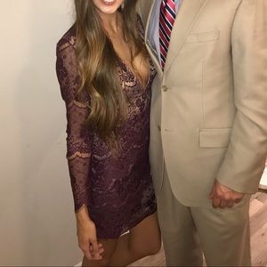 Lulu’s burgundy lace dress